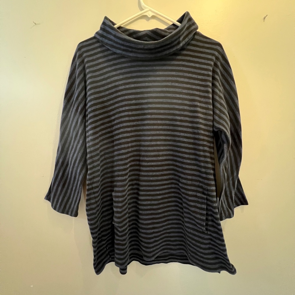 Talbots Navy and Black Striped Tunic Top Three-Quarter Length Sleeves - Size M